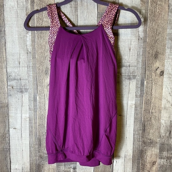 Lululemon nouveau limits pink tank bra - Picture 11 of 11